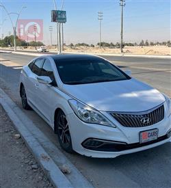 هيونداي أزيرا